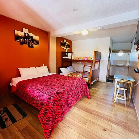 Hostal Alpachaca - New Quito Airport 塔巴贝拉 外观 照片