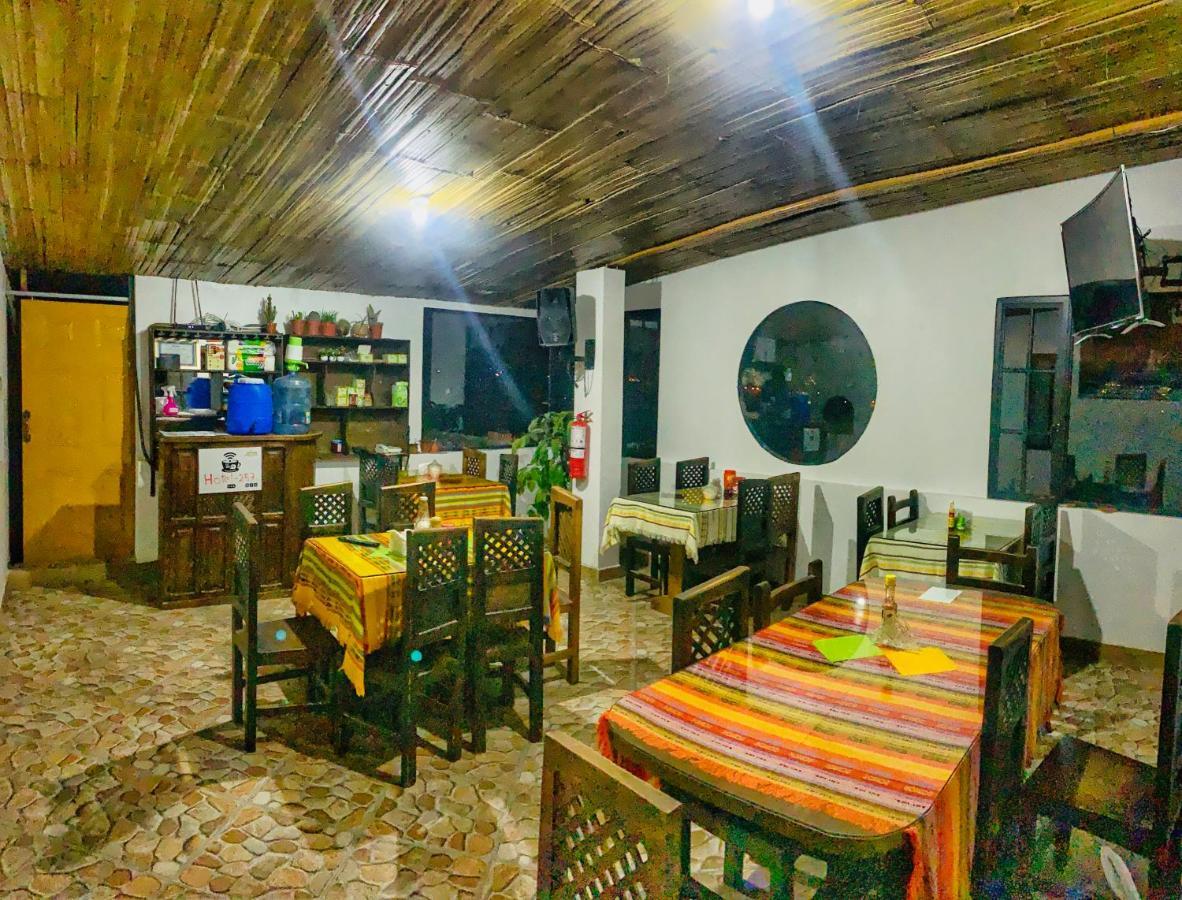 Hostal Alpachaca - New Quito Airport 塔巴贝拉 外观 照片